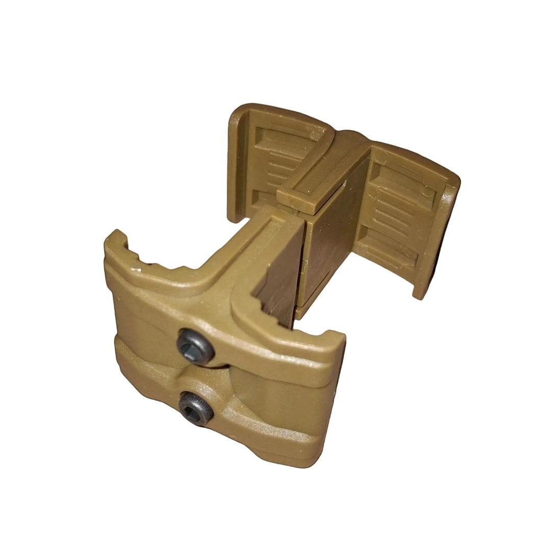 Magazin Koppler mit Federspannung für TMC, Stormer und T15 Magazine - Dark Earth - Paintball Buddy