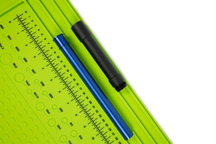 Planet Eclipse XL Magnetische Tech - Matte Grün: Rutschfeste Wartungsunterlage mit O - Ring - Führung - Paintball Buddy