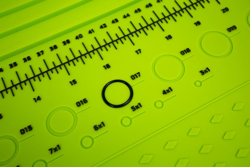 Planet Eclipse XL Magnetische Tech - Matte Grün: Rutschfeste Wartungsunterlage mit O - Ring - Führung - Paintball Buddy