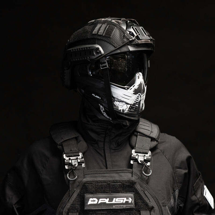 https://static4.assassins-arms.com/hpeciai/8243e5122827d629c50d912a76dba0b9/eng_pl_Push-Unite-MKII-Goggle-Warlord-Omen-Black-White-Skull-5083_16.jpg